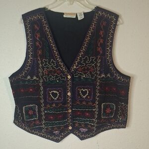 Weekend Provisions Colorful Embroidered Vest size large